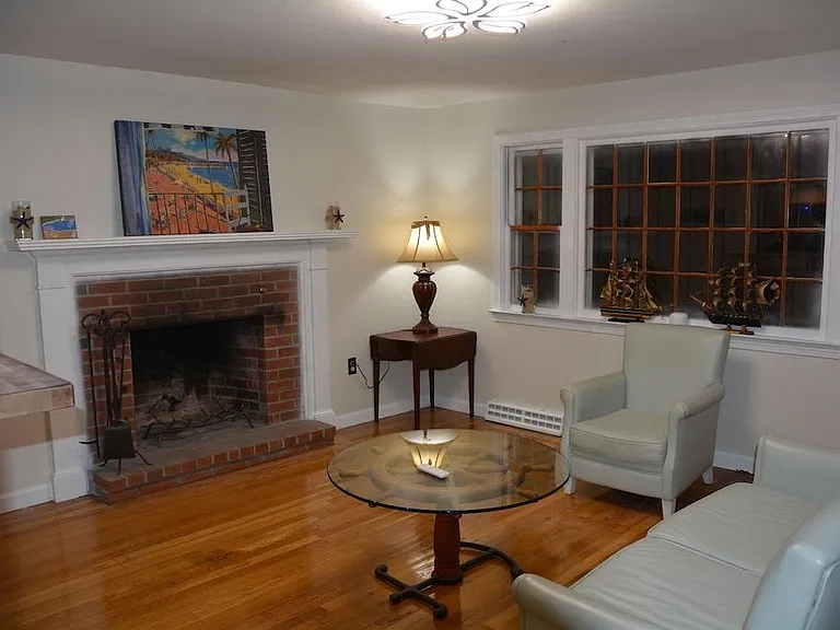 60 Sibley Dr — Photo 5
