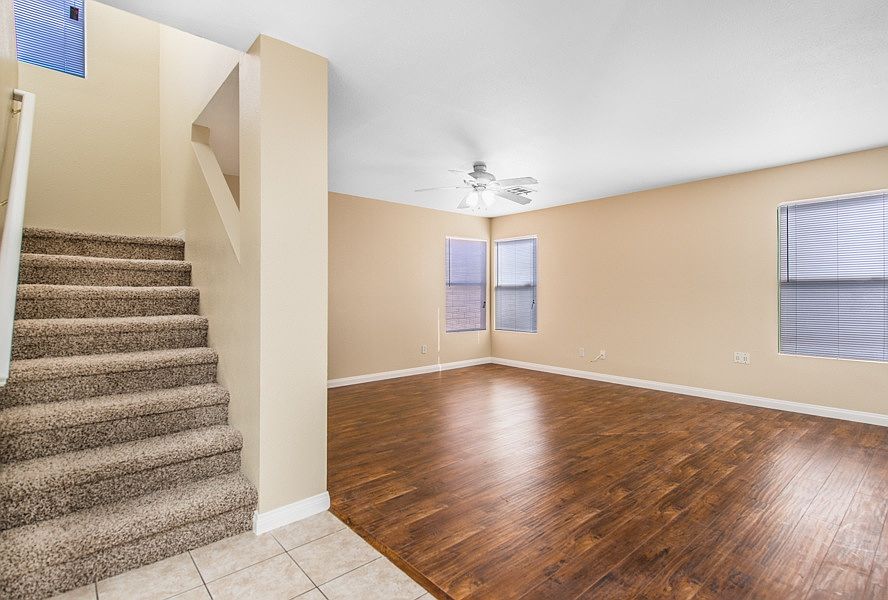 1st image of 713 Forest Haven Way