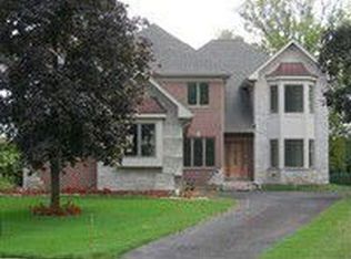 417 Hermitage Dr, Deerfield, IL 60015