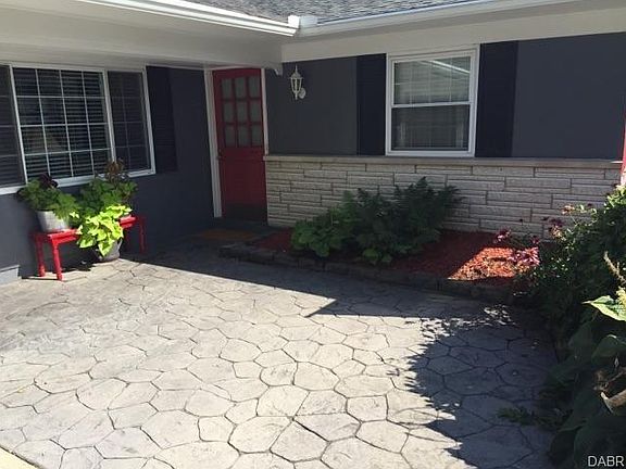 3rd image of 7136 Old Troy Pike