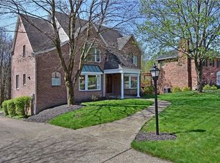 711 Willowcrest Dr, Gibsonia, PA