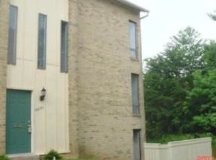 10031 Ridgeline Dr, Montgomery Village, MD 20886