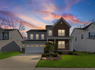 6253 S Trailwoods Dr, Ann Arbor, MI 48103