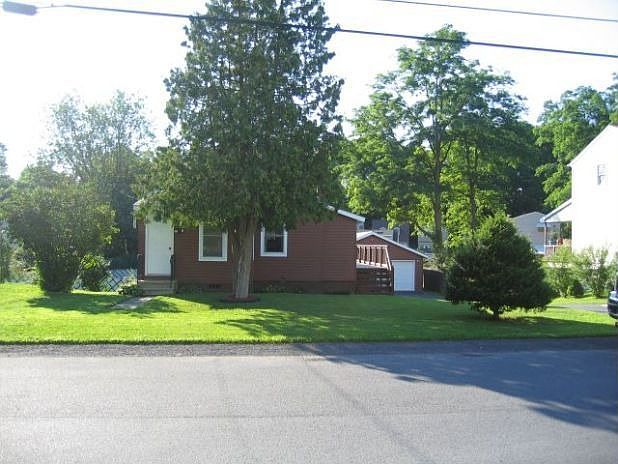 2nd image of 151 Ward Ave