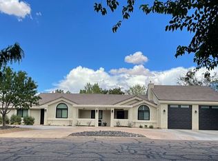 1158 W Baneberry Dr, Saint George, UT 84790