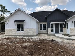 8 Butterfly St, Wimberley, TX 78676