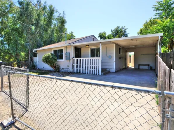 2557 Selma St, Sacramento, CA 95815