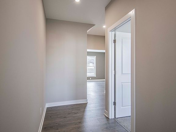 5th image of 971 Onyx Ln Lot 80
