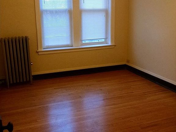 4th image of 4844 W Henderson St #3N