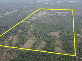 476 E 380th Road, Dunnegan, MO 65640