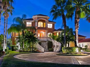 6602 Surfside Blvd, Apollo Beach, FL 33572