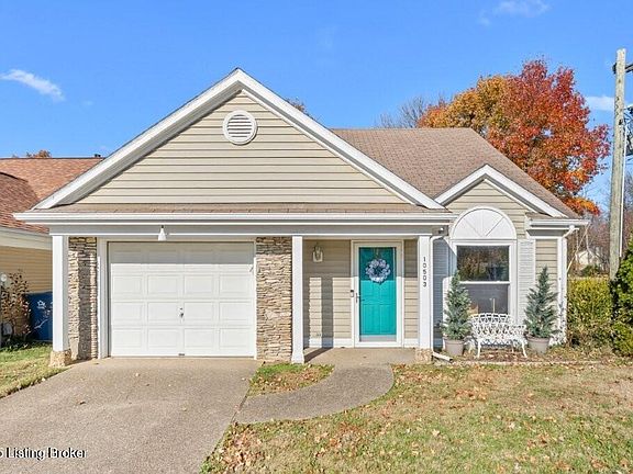2nd image of 10503 Pointe Bay Blvd