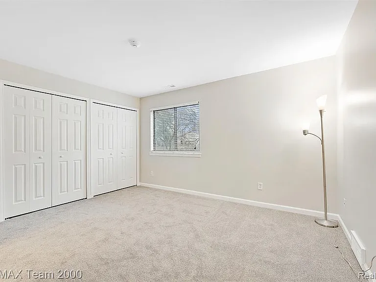 42461 Lilley Pointe Dr — Photo 6