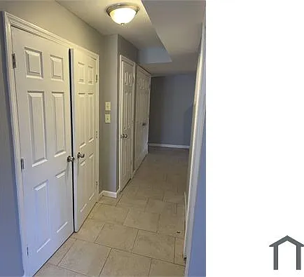 Studio, 1192 sqft, $2,624 — Photo 4