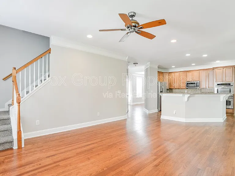 7356 Sedgebrook Dr W — Photo 9