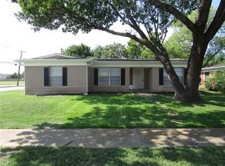 101 Valera Ct, Fort Worth, TX 76134