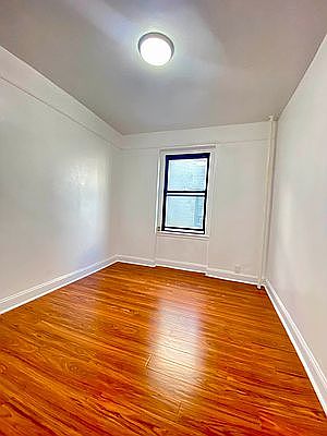 4th image of 21-47 33rd St APT 4A