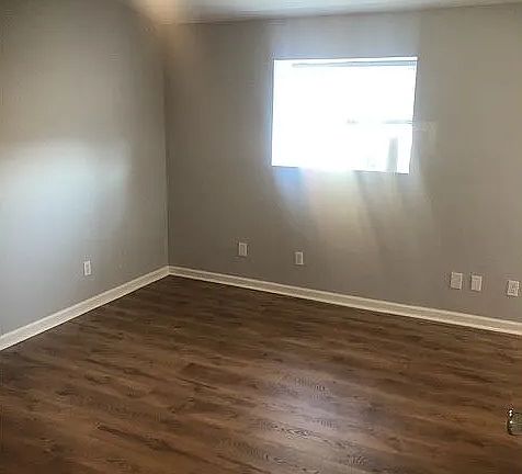 4th image of 725 NE Denver St #B-b-1