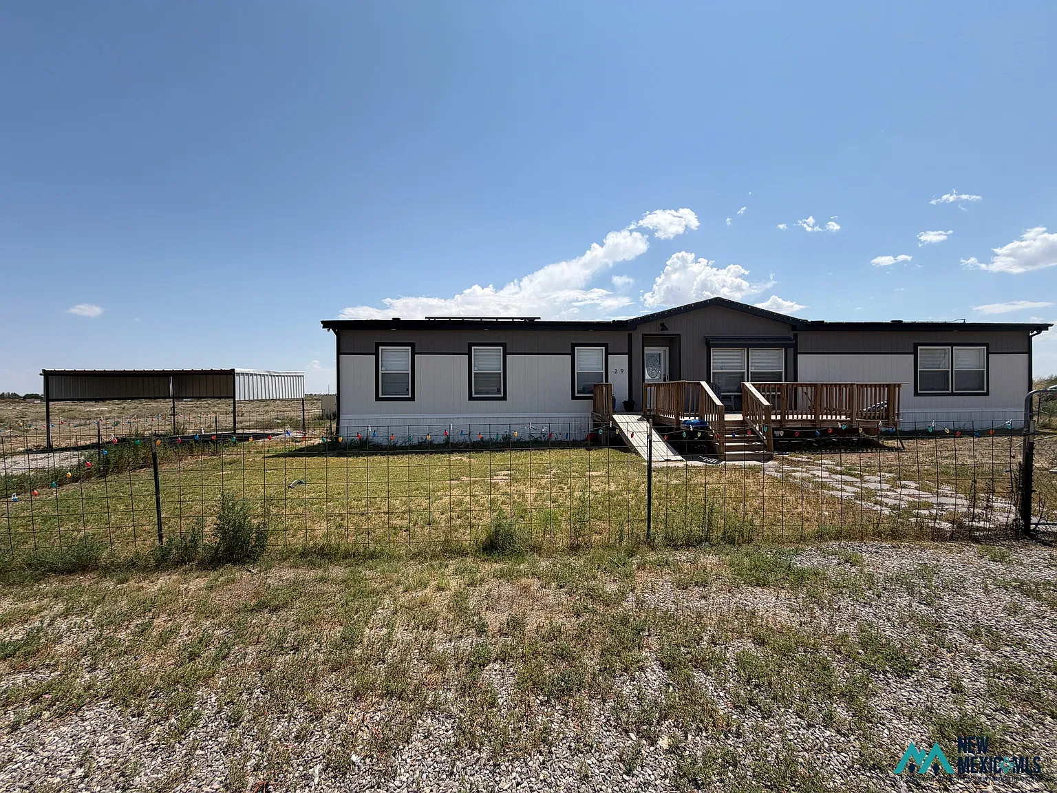 4 bed, 2280 sqft, $2,500 — Photo 3
