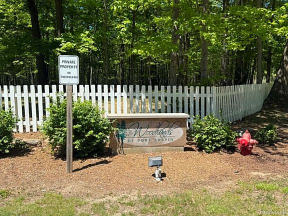 4th image of 17 Towering Oaks Dr