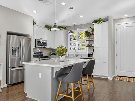 4th image of 3146 Dullanty Way
