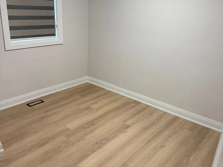 31 Boyce Ave — Photo 6
