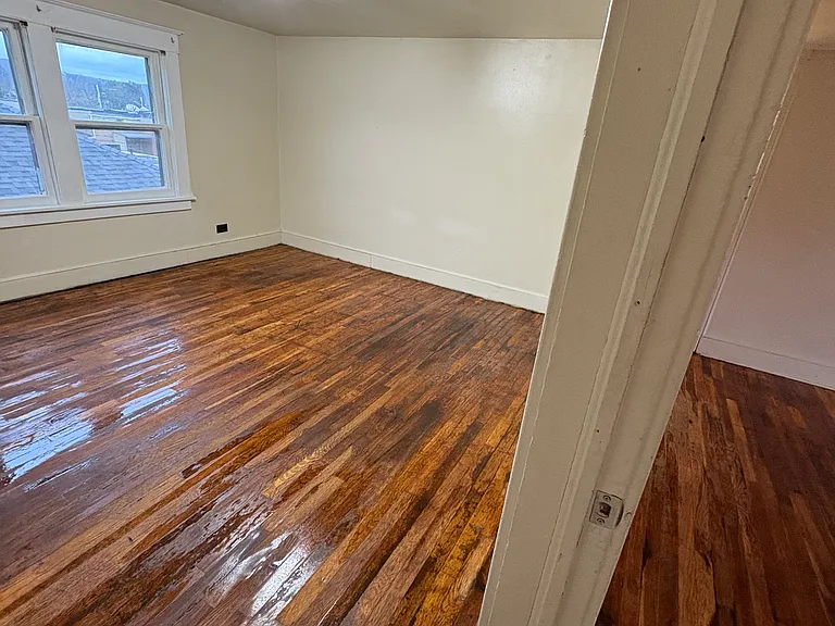 97 Broad Ave #3 — Photo 13