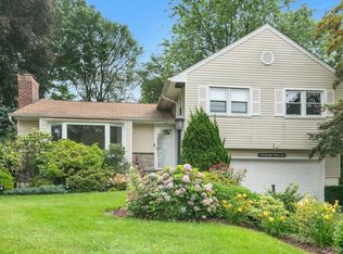 125 Darling Ave, New Rochelle, NY 10804