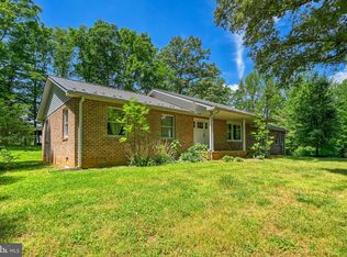 321 Willow Oak Ln, Bumpass, VA 23024