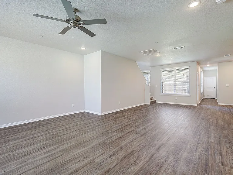 Willow Crossing Townhomes — Photo 19