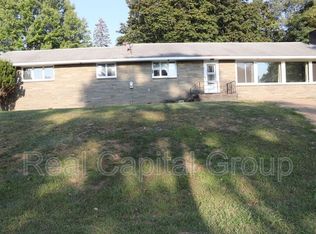 21 Alva St, East Greenbush, NY 12061