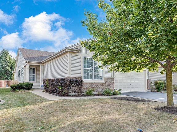 2nd image of 21117 Sterling Lake Ct