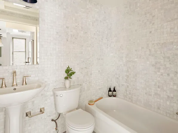 59 West 12th Street image 11 of 15