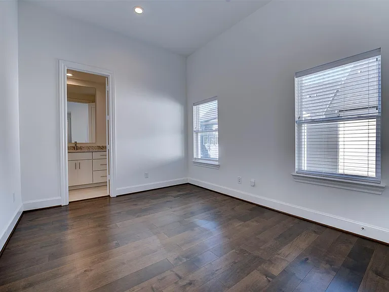4947 Rusk St — Photo 23