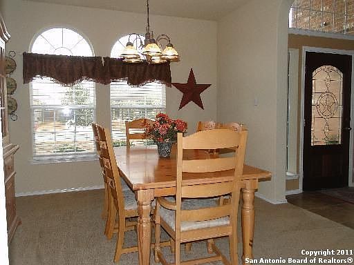 2nd image of 433 Loch Lomond Dr