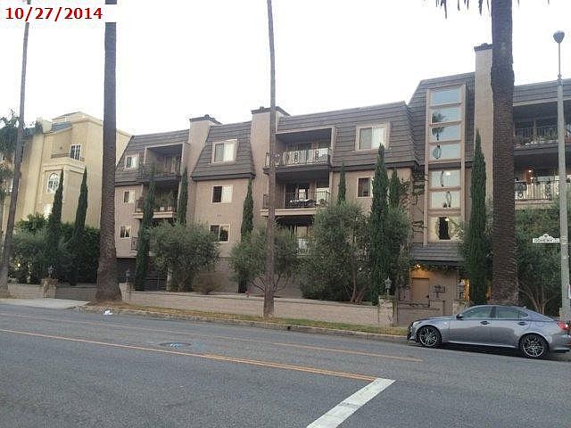 1st image of 439 N Doheny Dr Unit 203