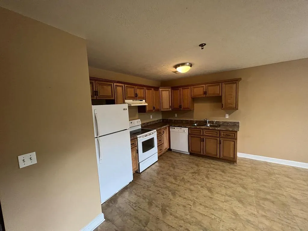 1035 Mercantile Street,Apt. 205 — Photo 3