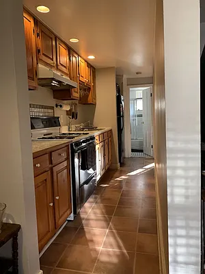 Rented by Boerum Hill Realty | media 51