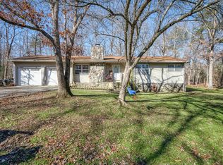 411 Wahoo Dr, Crossville, TN 38572
