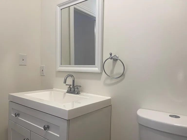 719 N Madison Ave #721-1/4 — Photo 13