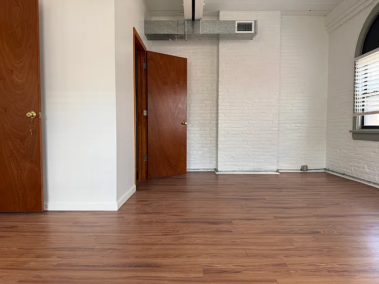 1011 Cherry St #4F — Photo 10