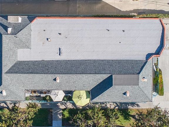 5th image of 1000 S Holt Ave
