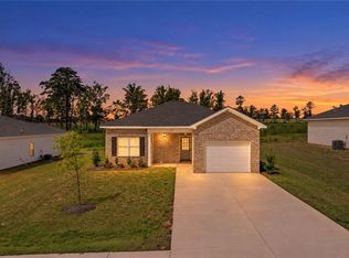 7175 King Rd, Valley, AL 36854