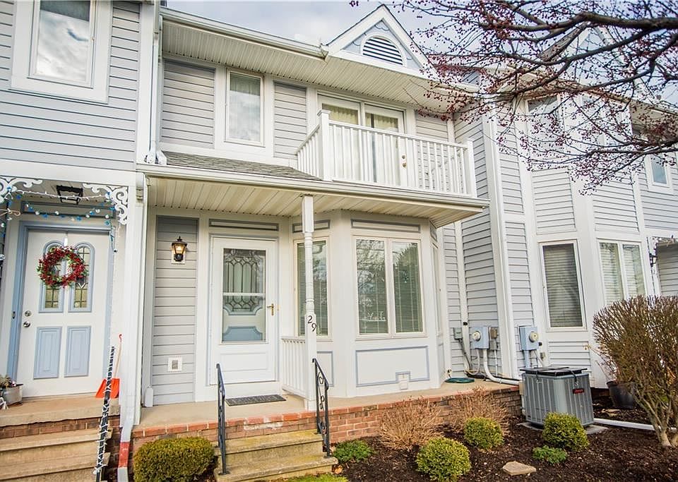 1st image of 29 Union Hill Dr
