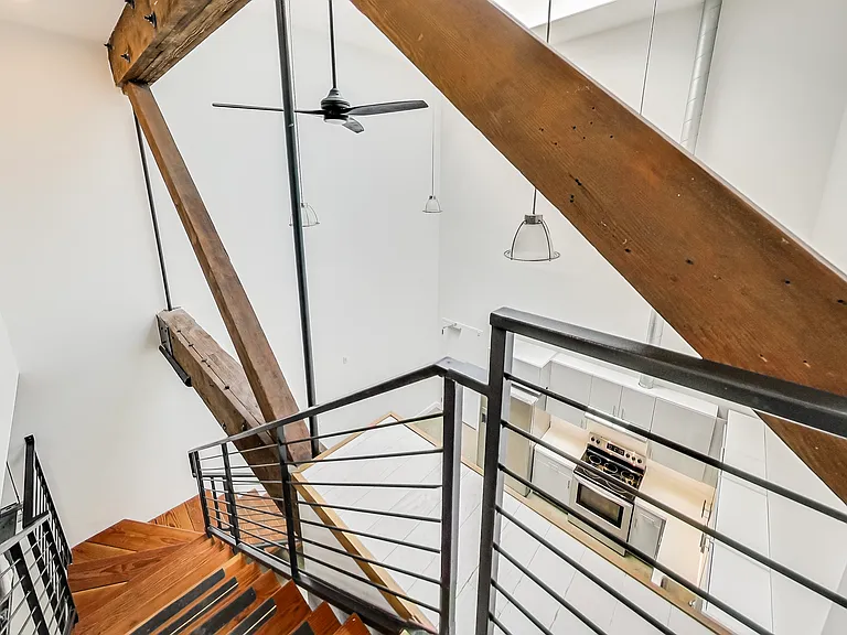 674 23rd St — Photo 20