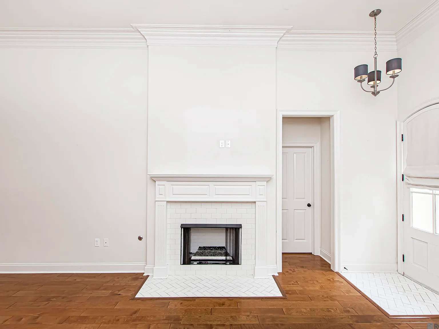 4 bed, 1790 sqft, $2,300 — Photo 3
