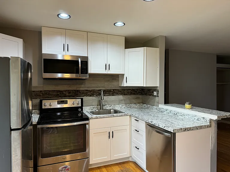 7891 Pegler Blvd — Photo 3