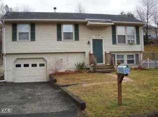 63 Celantano Dr, Naugatuck, CT 06770