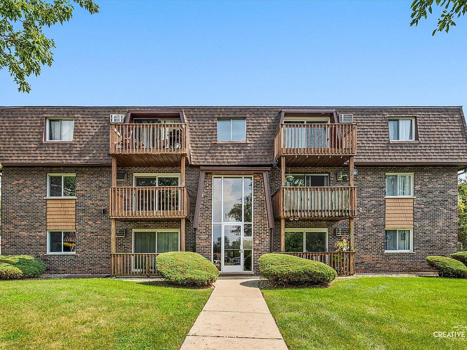 1st image of 19330 Wolf Rd APT 6
