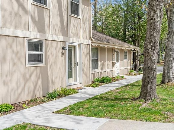 5th image of 10701 Timber Ridge Cir #8B-30